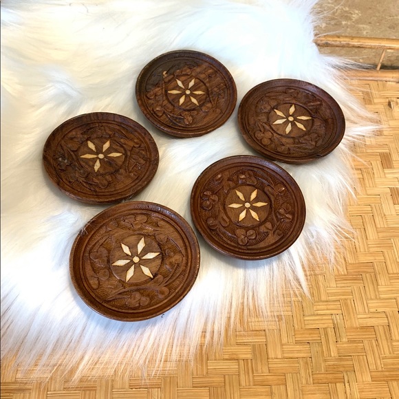 ‼️ SOLD ‼️ Set of five vintage wooden coasters - Picture 1 of 6